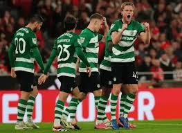 新加坡游泳世锦赛奖牌亮相 回收10万铝罐再循环制成